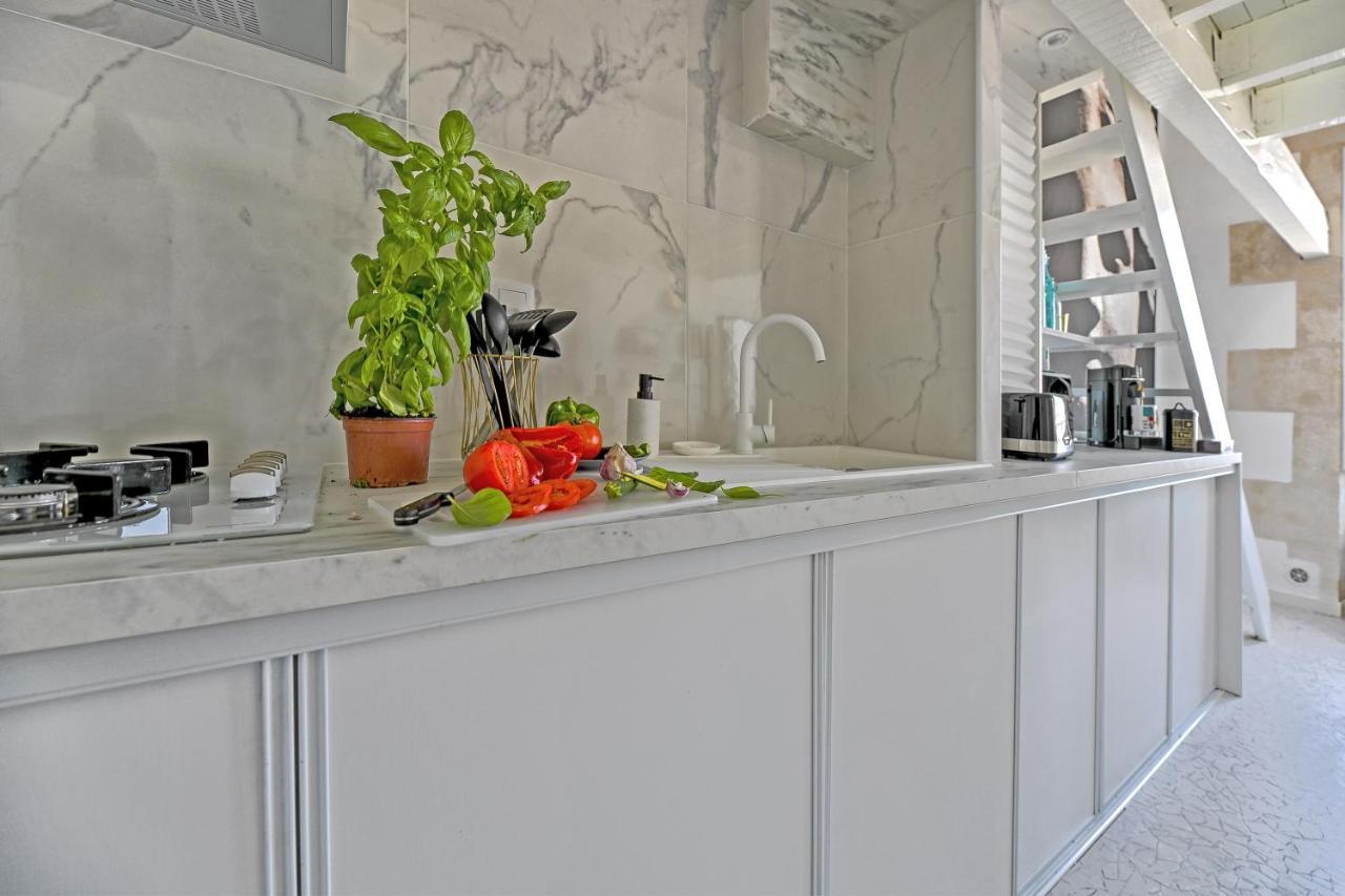 Appartement Romanite Ним Екстериор снимка